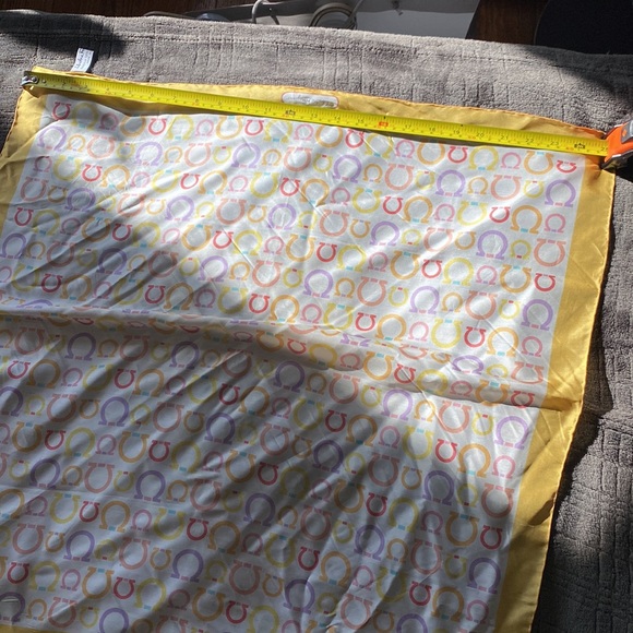 Ferrargamo 100% Silk Scarf - Picture 4 of 4